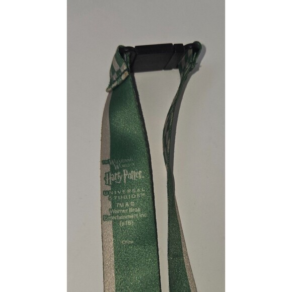 Harry Potter Universal Studios Tour Lanyard Lot of 10 Gryffindor Slytherin - Picture 14 of 16